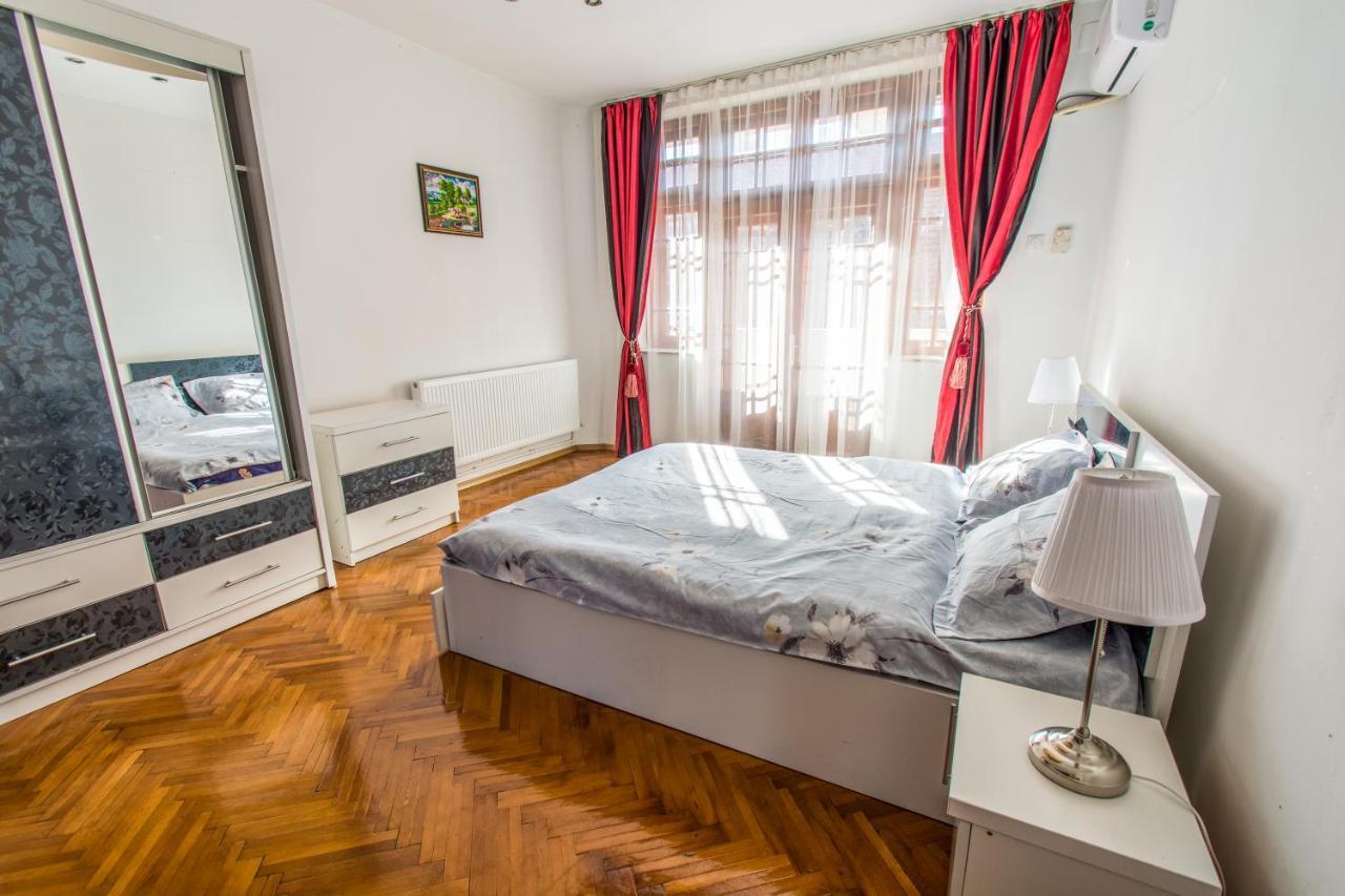 Apartment Faryna Bukarest Exterior foto