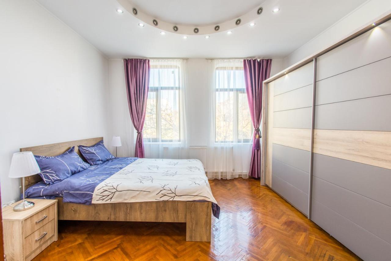 Apartment Faryna Bukarest Exterior foto